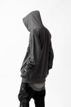 画像をギャラリービューアに読み込む, A.F ARTEFACT "CHEST" SWEATER HOODIE (GREY)