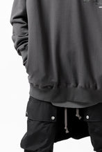 画像をギャラリービューアに読み込む, A.F ARTEFACT "CHEST" SWEATER HOODIE (GREY)
