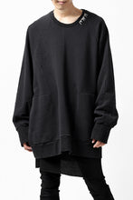 画像をギャラリービューアに読み込む, A.F ARTEFACT "FRAYED" DAMAGE LOOSEY SWEATER TOPS (BLACK)