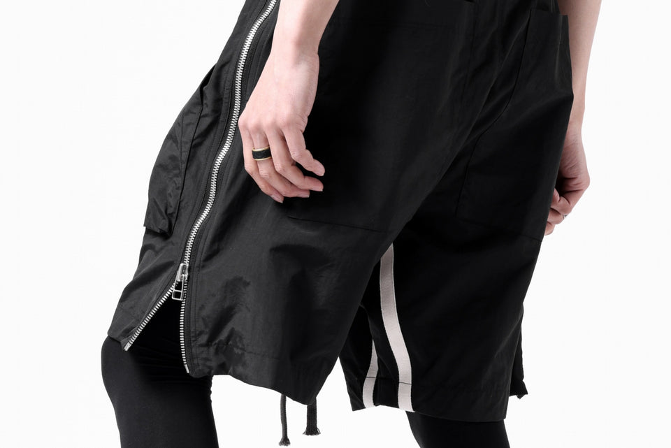 画像をギャラリービューアに読み込む, A.F ARTEFACT -INLINE- SIDE FASTNER SHORTS (BLACK)