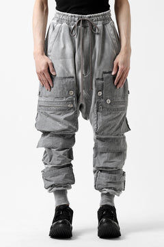 画像をギャラリービューアに読み込む, A.F ARTEFACT -SOLDIER- DUST DYED SARROUEL CARGO PANTS (GREY)