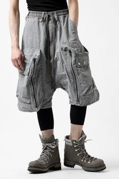 画像をギャラリービューアに読み込む, A.F ARTEFACT -BUSH- DUST DYED SARROUEL CARGO SHORTS (GREY)