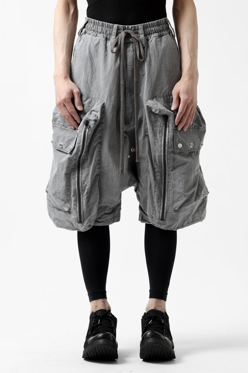 画像をギャラリービューアに読み込む, A.F ARTEFACT -BUSH- DUST DYED SARROUEL CARGO SHORTS (GREY)