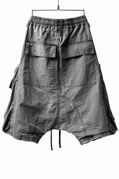画像をギャラリービューアに読み込む, A.F ARTEFACT -BUSH- DUST DYED SARROUEL CARGO SHORTS (GREY)