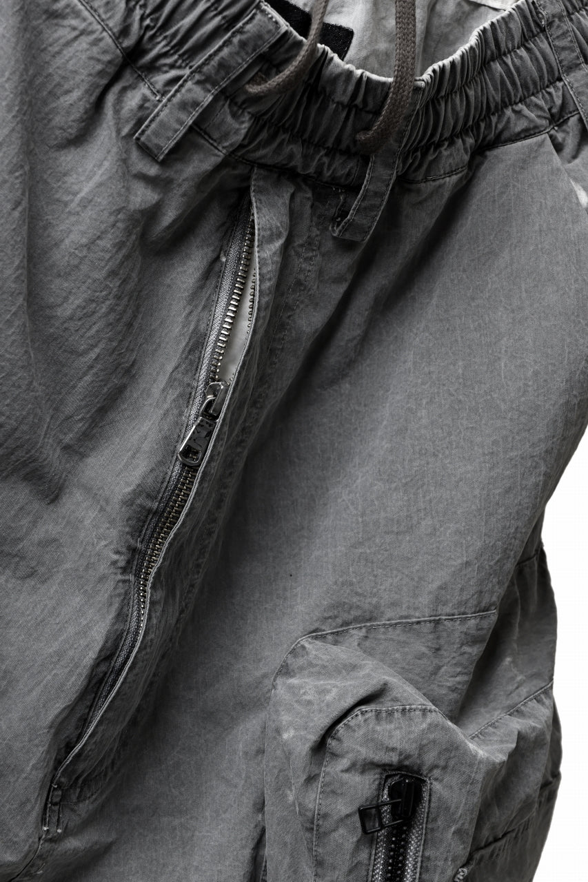 画像をギャラリービューアに読み込む, A.F ARTEFACT -BUSH- DUST DYED SARROUEL CARGO SHORTS (GREY)