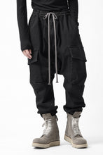 画像をギャラリービューアに読み込む, A.F ARTEFACT EASY SARROUEL CARGO PANTS / HI-STRETCH DENIM (BLACK)