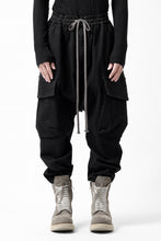 画像をギャラリービューアに読み込む, A.F ARTEFACT EASY SARROUEL CARGO PANTS / HI-STRETCH DENIM (BLACK)