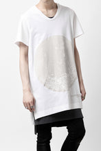Load image into Gallery viewer, A.F ARTEFACT CREW NECK TEE / ABSTRACT PRINT Ver. (WHITE)