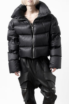 画像をギャラリービューアに読み込む, A.F ARTEFACT HIGH-NECK SHORT DOWN JACKET (BLACK)