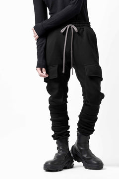 画像をギャラリービューアに読み込む, A.F ARTEFACT SLIM CARGO POCKET PANTS / BOMBER HEAT® (BLACK)