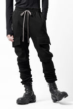 画像をギャラリービューアに読み込む, A.F ARTEFACT SLIM CARGO POCKET PANTS / BOMBER HEAT® (BLACK)