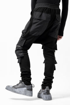 画像をギャラリービューアに読み込む, A.F ARTEFACT COMBINATION ZIPPER SARROUEL SKINNY PANTS / BOMBER HEAT® + NYLON (BLACK)