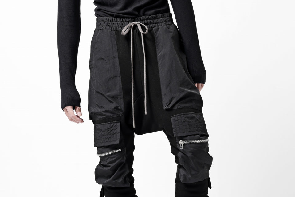 画像をギャラリービューアに読み込む, A.F ARTEFACT COMBINATION ZIPPER SARROUEL SKINNY PANTS / BOMBER HEAT® + NYLON (BLACK)