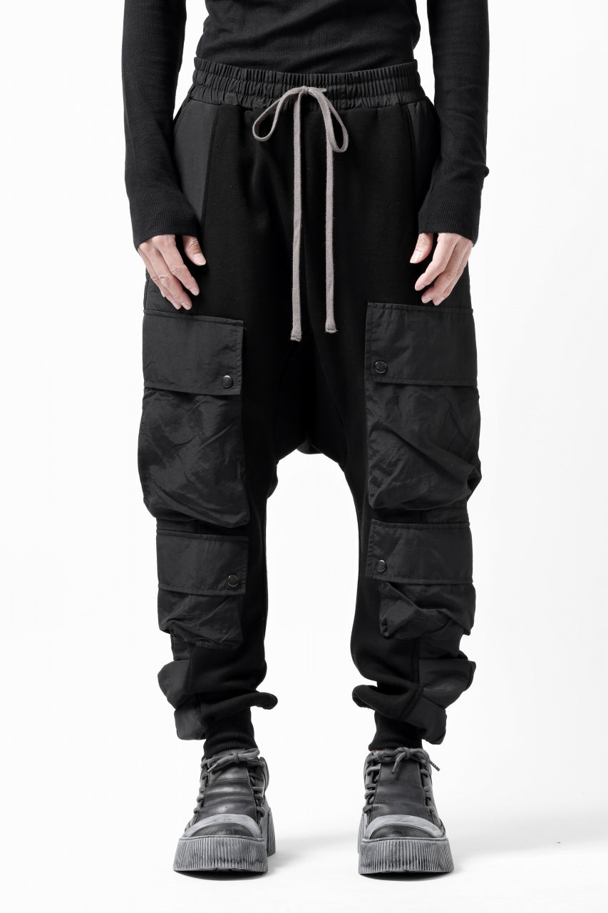 画像をギャラリービューアに読み込む, A.F ARTEFACT MILITARY CARGO SARROUEL PANTS / BOMBER HEAT® + NYLON (BLACK)