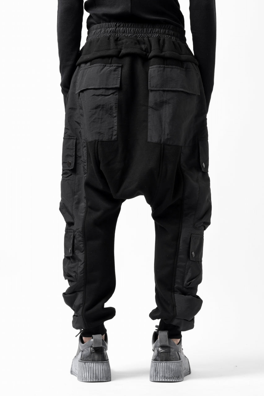 画像をギャラリービューアに読み込む, A.F ARTEFACT MILITARY CARGO SARROUEL PANTS / BOMBER HEAT® + NYLON (BLACK)