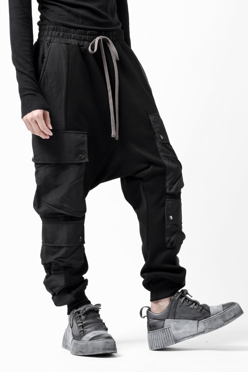 画像をギャラリービューアに読み込む, A.F ARTEFACT MILITARY CARGO SARROUEL PANTS / BOMBER HEAT® + NYLON (BLACK)