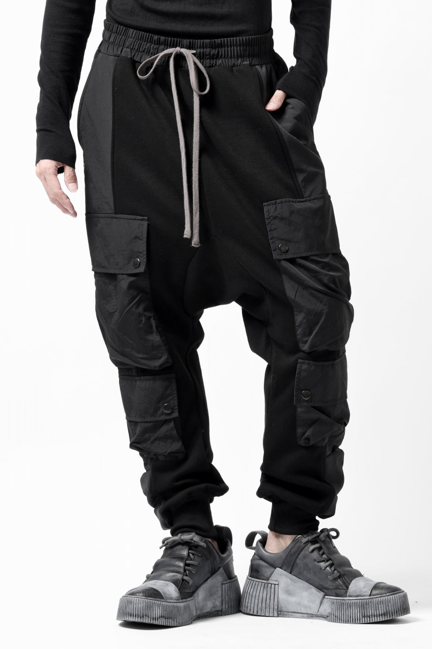 画像をギャラリービューアに読み込む, A.F ARTEFACT MILITARY CARGO SARROUEL PANTS / BOMBER HEAT® + NYLON (BLACK)