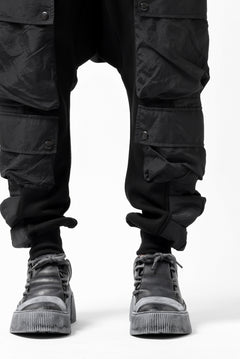 画像をギャラリービューアに読み込む, A.F ARTEFACT MILITARY CARGO SARROUEL PANTS / BOMBER HEAT® + NYLON (BLACK)