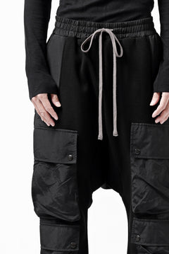 画像をギャラリービューアに読み込む, A.F ARTEFACT MILITARY CARGO SARROUEL PANTS / BOMBER HEAT® + NYLON (BLACK)