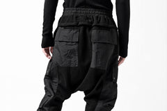 画像をギャラリービューアに読み込む, A.F ARTEFACT MILITARY CARGO SARROUEL PANTS / BOMBER HEAT® + NYLON (BLACK)