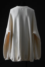 画像をギャラリービューアに読み込む, A.F ARTEFACT OVERSIZED PULLOVER / COTTON KNIT (IVORY)