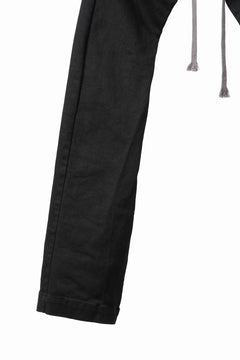 画像をギャラリービューアに読み込む, A.F ARTEFACT FLARE LONG PANTS / HI-STRETCH DENIM (BLACK)