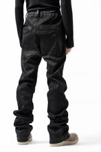 画像をギャラリービューアに読み込む, A.F ARTEFACT COATED FLARE LONG PANTS / HI-STRETCH DENIM (BLACK)