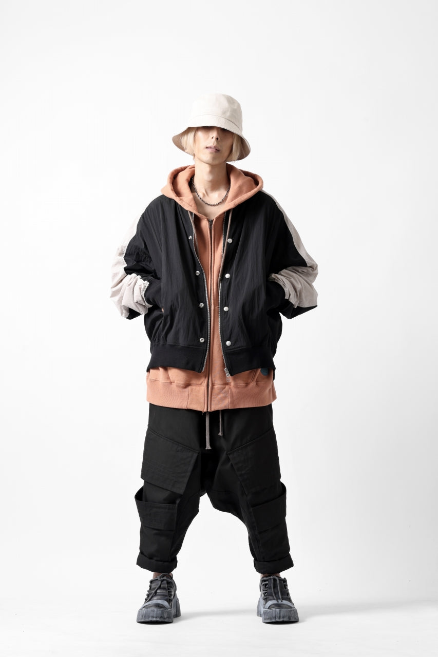 画像をギャラリービューアに読み込む, A.F ARTEFACT D-CLOTCH BIG CARGO CROPPED PANTS (BLACK)
