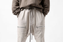 画像をギャラリービューアに読み込む, A.F ARTEFACT ZIPPER SARROUEL LONG PANTS / COTTON TWILL (IVORY)
