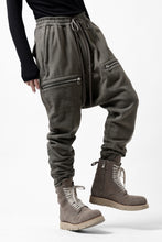 画像をギャラリービューアに読み込む, A.F ARTEFACT ZIPPER SARROUEL LONG PANTS / COTTON TWILL (KHAKI)