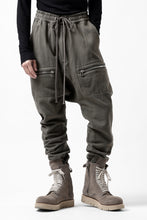 画像をギャラリービューアに読み込む, A.F ARTEFACT ZIPPER SARROUEL LONG PANTS / COTTON TWILL (KHAKI)