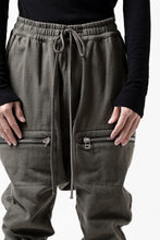 画像をギャラリービューアに読み込む, A.F ARTEFACT ZIPPER SARROUEL LONG PANTS / COTTON TWILL (KHAKI)