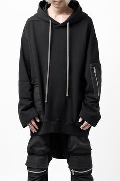 Load image into Gallery viewer, A.F ARTEFACT COMBI HOODIE PULLOVER PARKA / COTTON SWEAT (BLACK)
