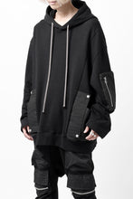 Load image into Gallery viewer, A.F ARTEFACT COMBI HOODIE PULLOVER PARKA / COTTON SWEAT (BLACK)