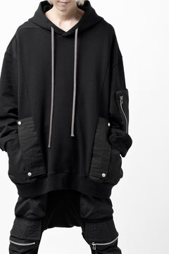Load image into Gallery viewer, A.F ARTEFACT COMBI HOODIE PULLOVER PARKA / COTTON SWEAT (BLACK)