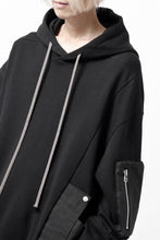 Load image into Gallery viewer, A.F ARTEFACT COMBI HOODIE PULLOVER PARKA / COTTON SWEAT (BLACK)