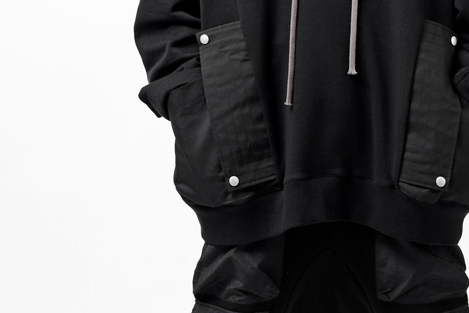 Load image into Gallery viewer, A.F ARTEFACT COMBI HOODIE PULLOVER PARKA / COTTON SWEAT (BLACK)