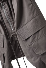 画像をギャラリービューアに読み込む, A.F ARTEFACT FRONT ZIP CARGO SARROUEL EASY PANTS (GREY)