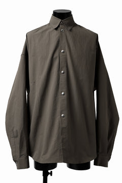 画像をギャラリービューアに読み込む, A.F ARTEFACT SNAPPED COCOON SHIRT (KHAKI)