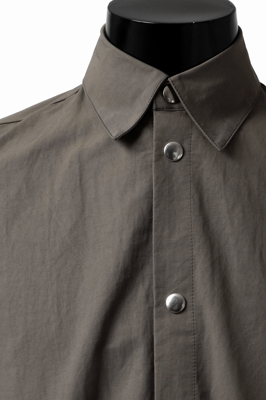 画像をギャラリービューアに読み込む, A.F ARTEFACT SNAPPED COCOON SHIRT (KHAKI)