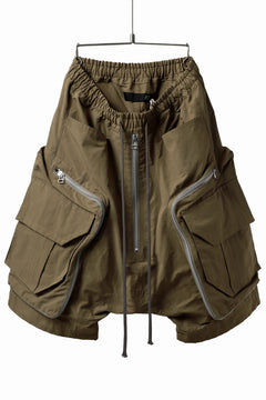 画像をギャラリービューアに読み込む, A.F ARTEFACT RADICAL-ZIP MILITARY SARROUEL SHORTS (BEIGE)