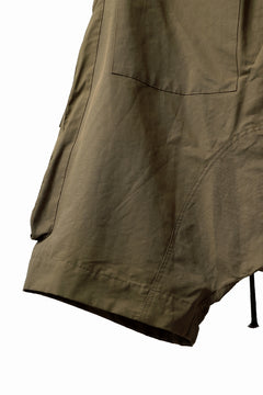 画像をギャラリービューアに読み込む, A.F ARTEFACT RADICAL-ZIP MILITARY SARROUEL SHORTS (BEIGE)