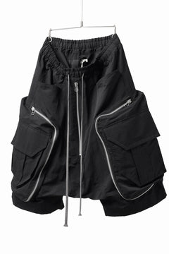 画像をギャラリービューアに読み込む, A.F ARTEFACT RADICAL-ZIP MILITARY SARROUEL SHORTS (BLACK)