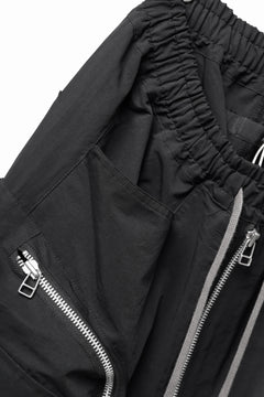 画像をギャラリービューアに読み込む, A.F ARTEFACT RADICAL-ZIP MILITARY SARROUEL SHORTS (BLACK)