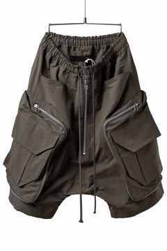 画像をギャラリービューアに読み込む, A.F ARTEFACT RADICAL-ZIP MILITARY SARROUEL SHORTS (KHAKI)