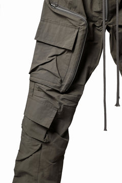 画像をギャラリービューアに読み込む, A.F ARTEFACT RADICAL-ZIP FIELD PANTS (KHAKI)