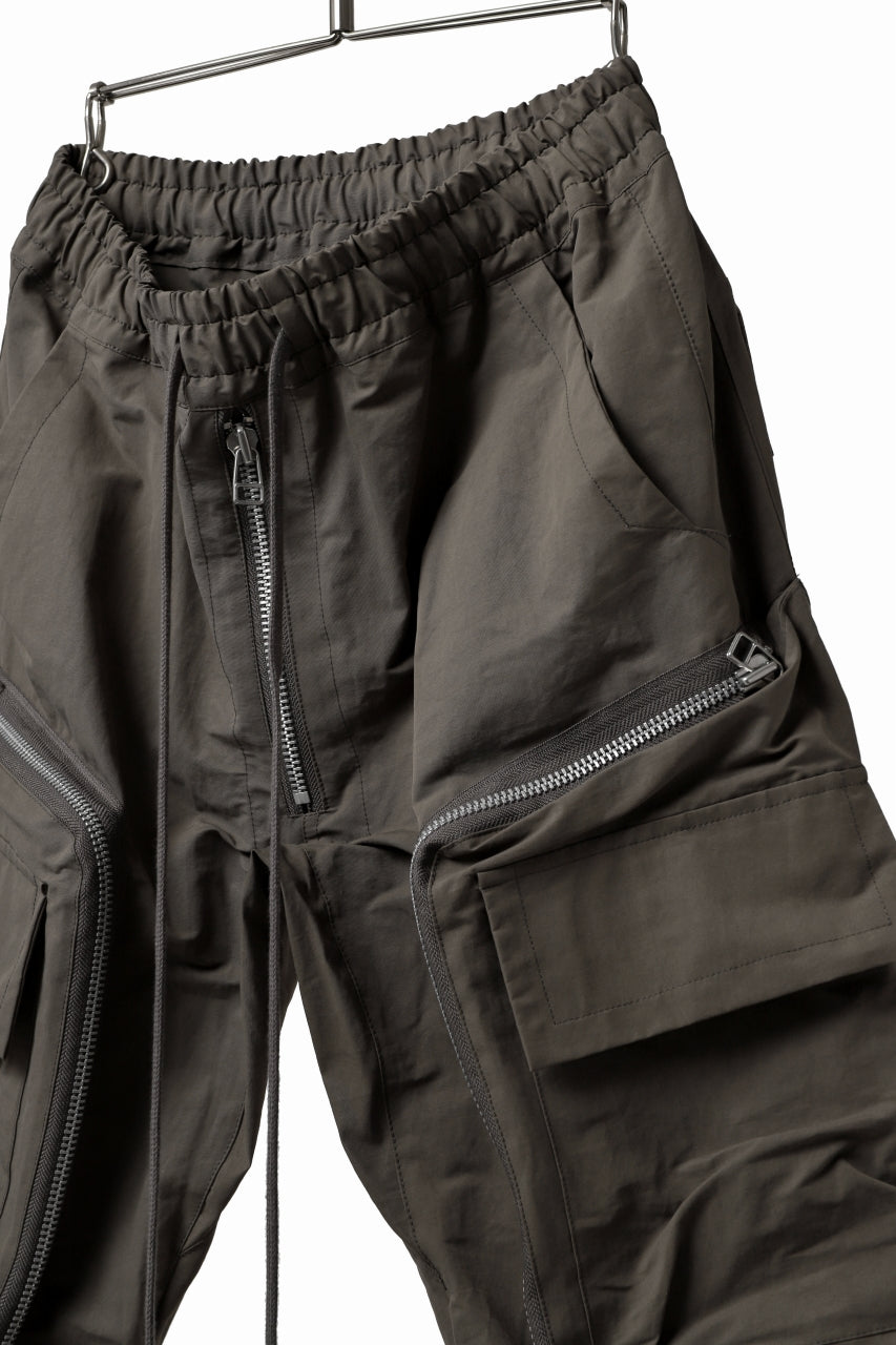 画像をギャラリービューアに読み込む, A.F ARTEFACT RADICAL-ZIP FIELD PANTS (KHAKI)