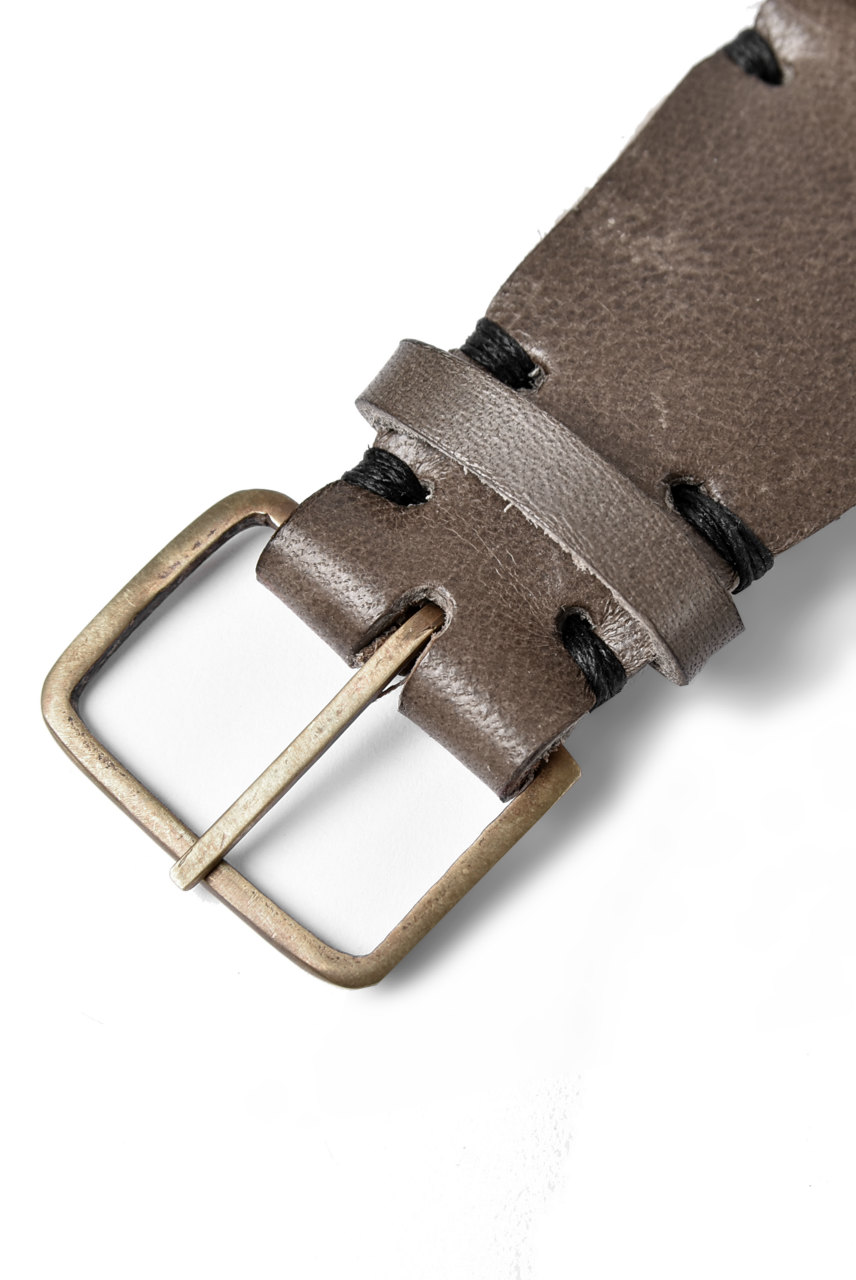 画像をギャラリービューアに読み込む, TACET x ESDE - Pyramid watch in brass with Black Diamond (Automatic)