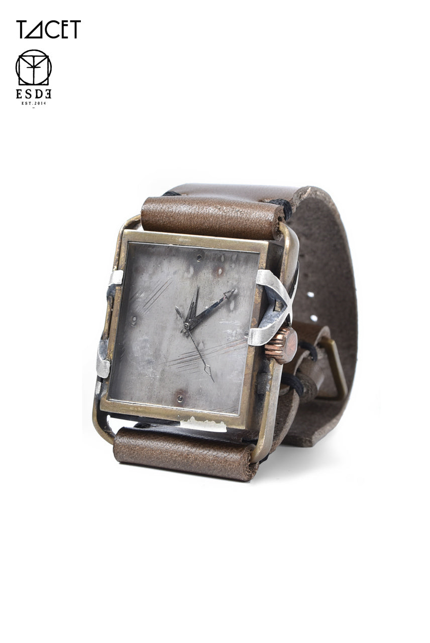 画像をギャラリービューアに読み込む, TACET x ESDE - Pyramid watch in brass with Black Diamond (Automatic)
