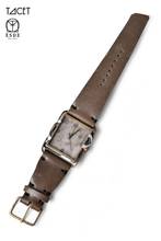 画像をギャラリービューアに読み込む, TACET x ESDE - Pyramid watch in brass with Black Diamond (Automatic)